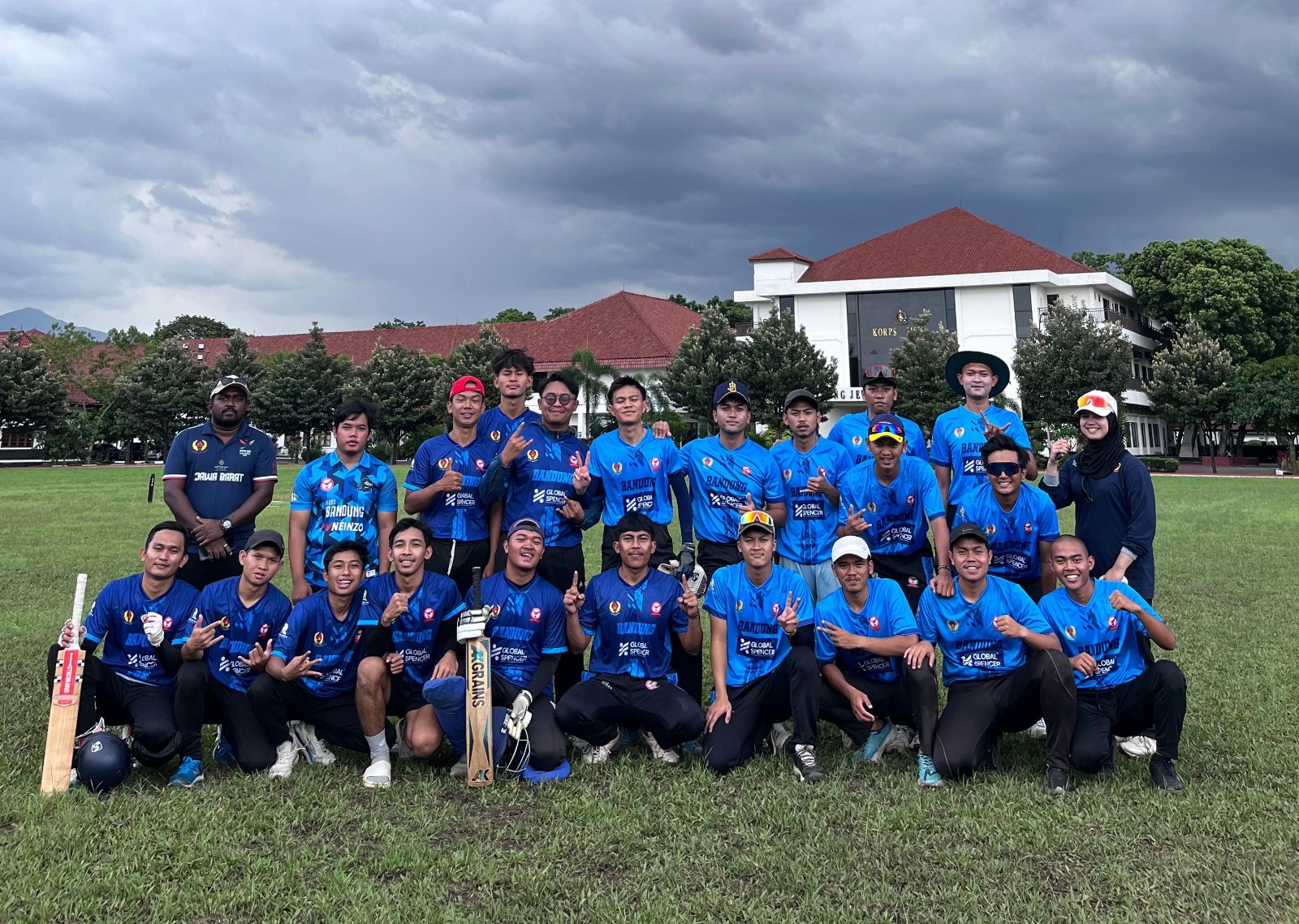 Foto Tengah